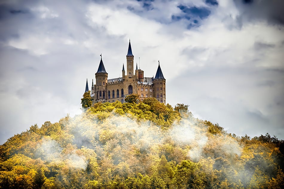 8 Different Types of Castles Explained (Photos Included) - Homenish