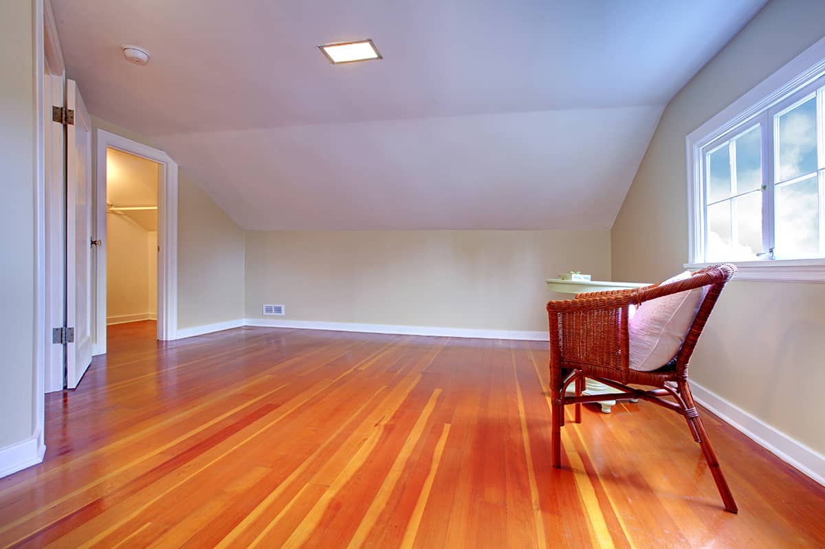 Choose Light Color Hardwood Flooring