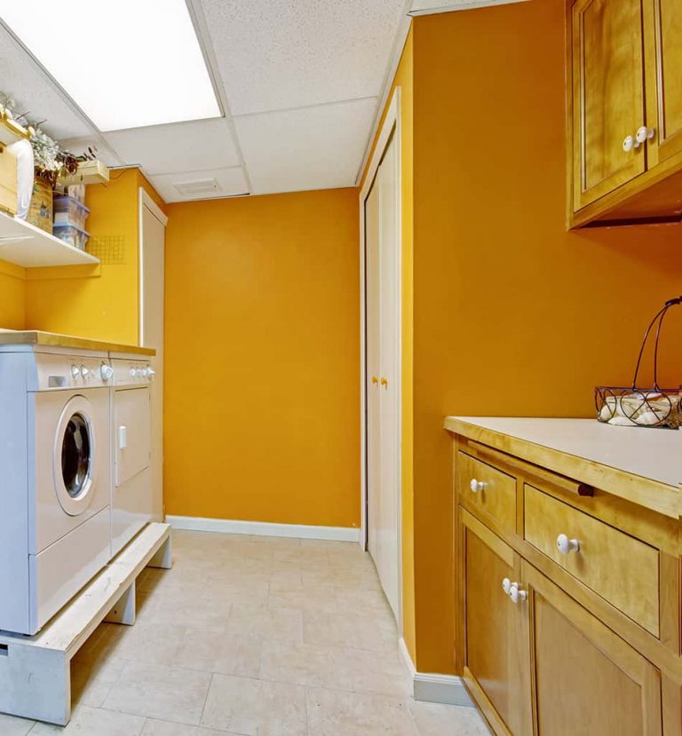 13 Inspiring Laundry Room Paint Colors That Make Washing Clothes A Fun