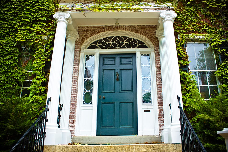 The Popularity of Black Front Doors