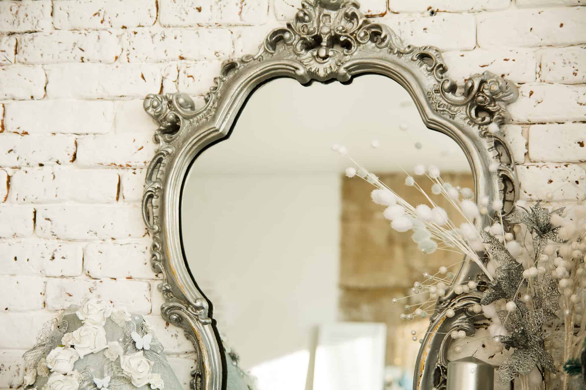 Decorating with Mirrors