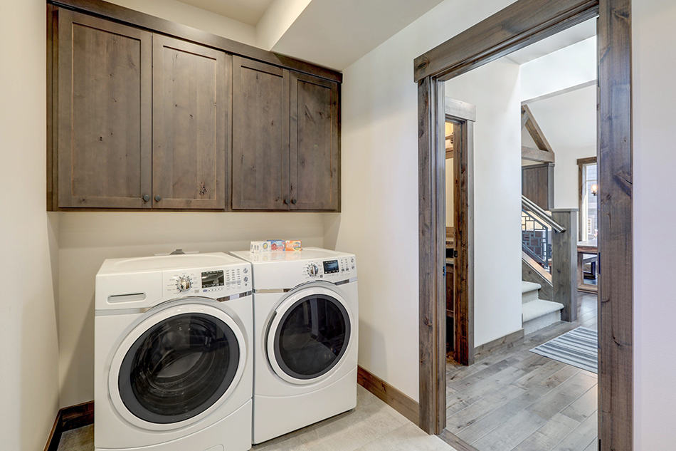 Affordable Washer Pedestal Alternatives to Raise the Height of Your Appliances