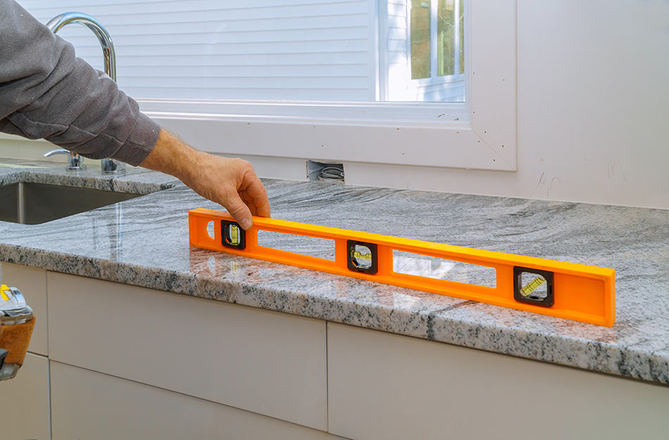  Choose the right material and color for countertops and door fronts