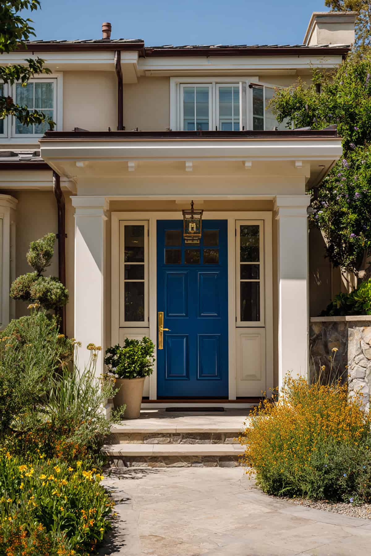 Blue and Beige as Complementing Colors