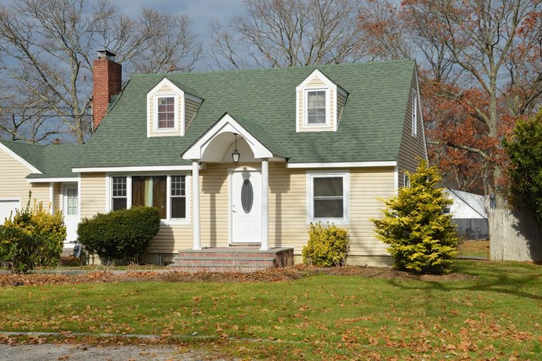 Cape Cod Style Houses Characteristics, Pros/Cons, and Their Types