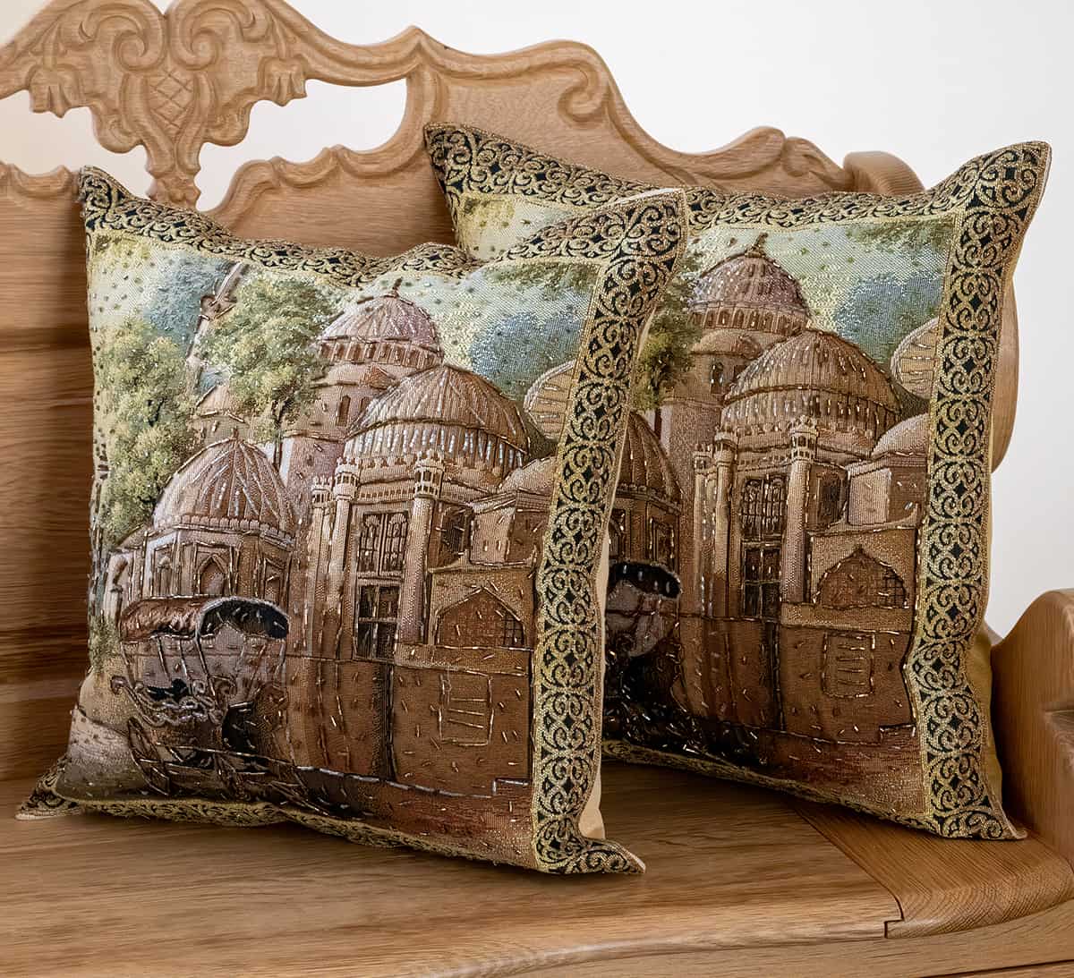Decorative Throw Pillows With Simple Egyptian Patterns