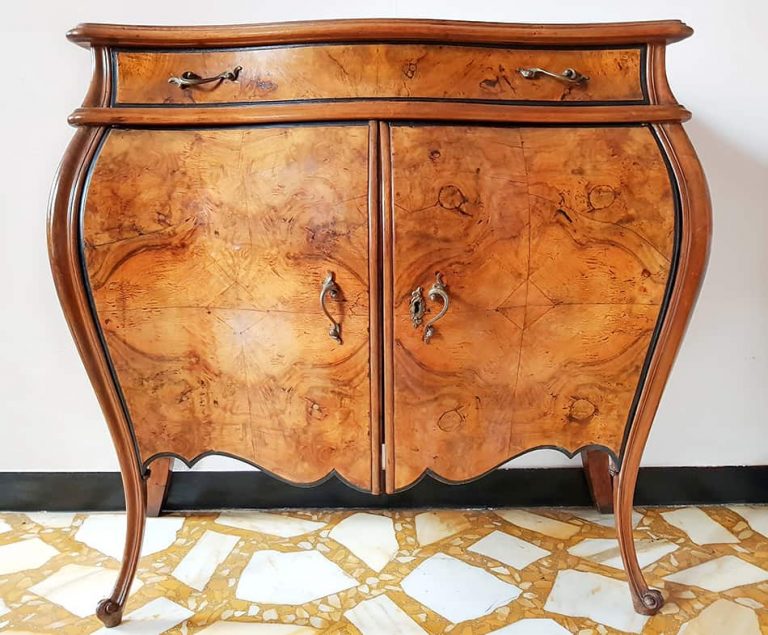 Different Types of Dressers (Design, Materials, Styles) with Pictures