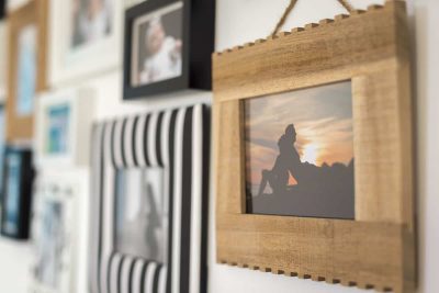 Types of picture frames