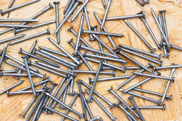 The Best Screws for Particle Board Buyer's Guide Homenish