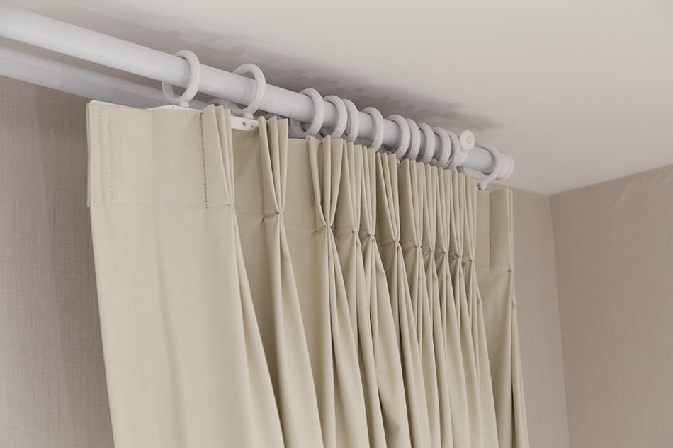 Pinch-pleated Curtains