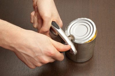 Types of can openers