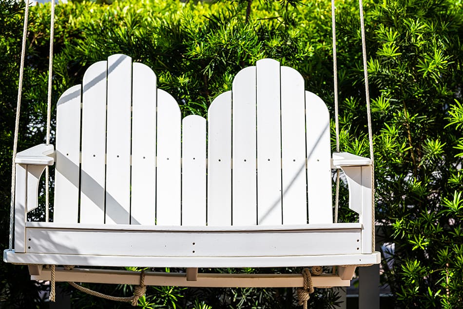 Hanging Captain’s Chair Bench