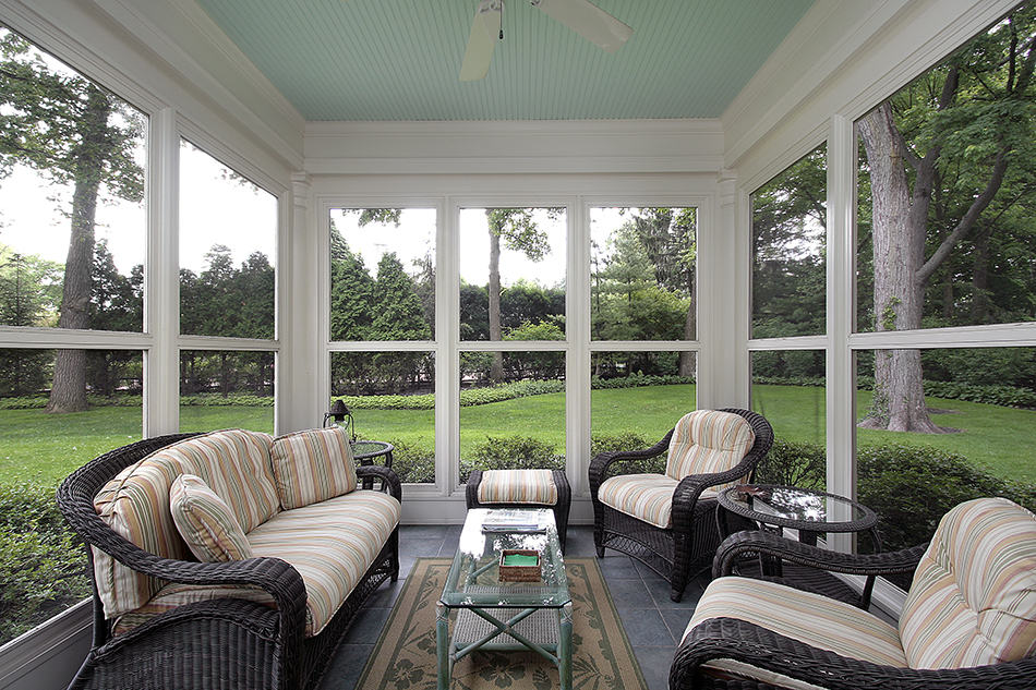 Side-Yard Viewing Porch