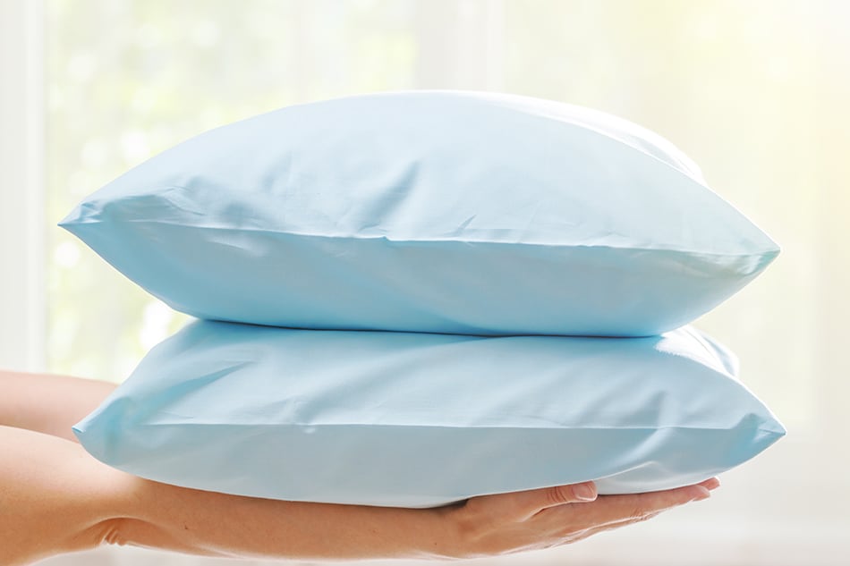 How to wash throw pillows