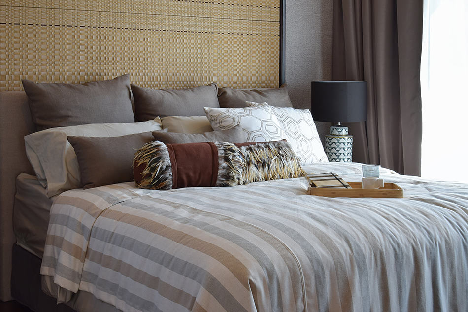 16 Lush Cynthia Rowley Bedding Sets for a Luxurious Bedroom Design