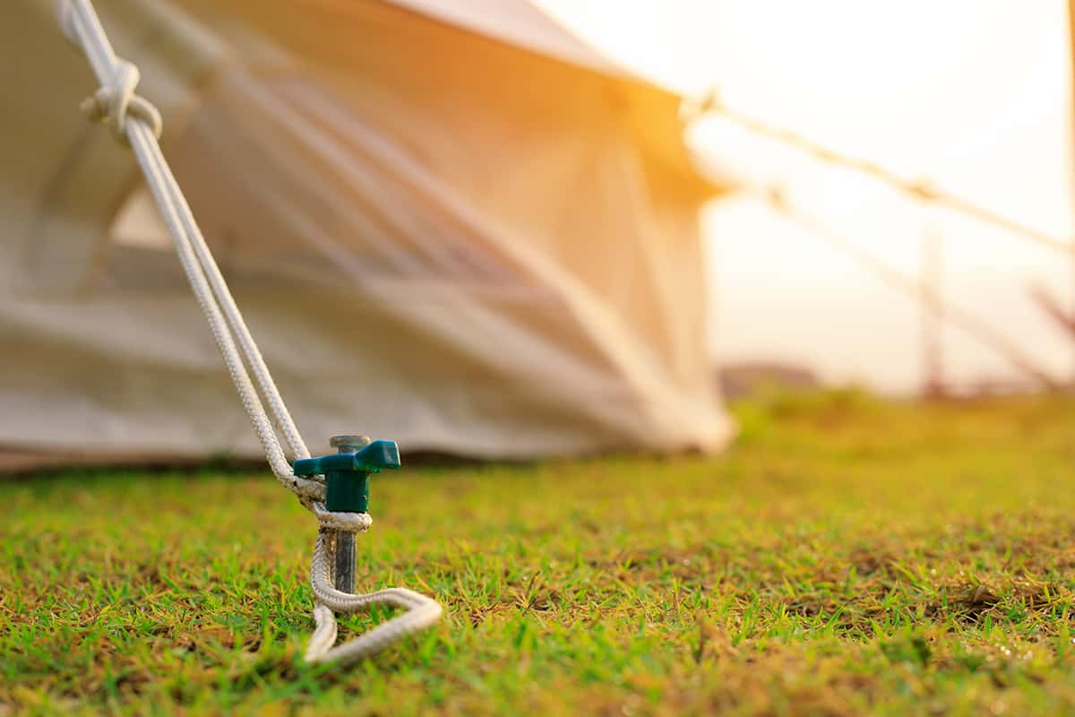 Tying down tents