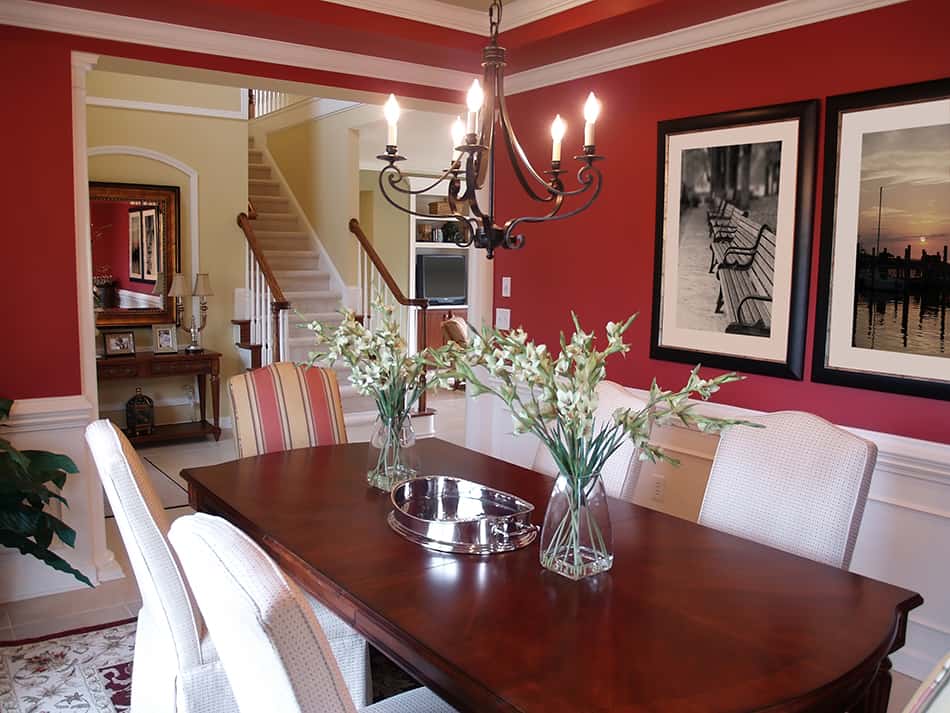 What Rooms Should Have Crown Molding