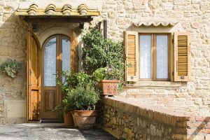 Discover Old World Charm of Tuscan Style Architecture
