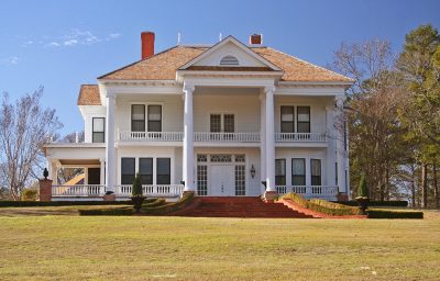 An Insight into the Classical Antebellum Architecture