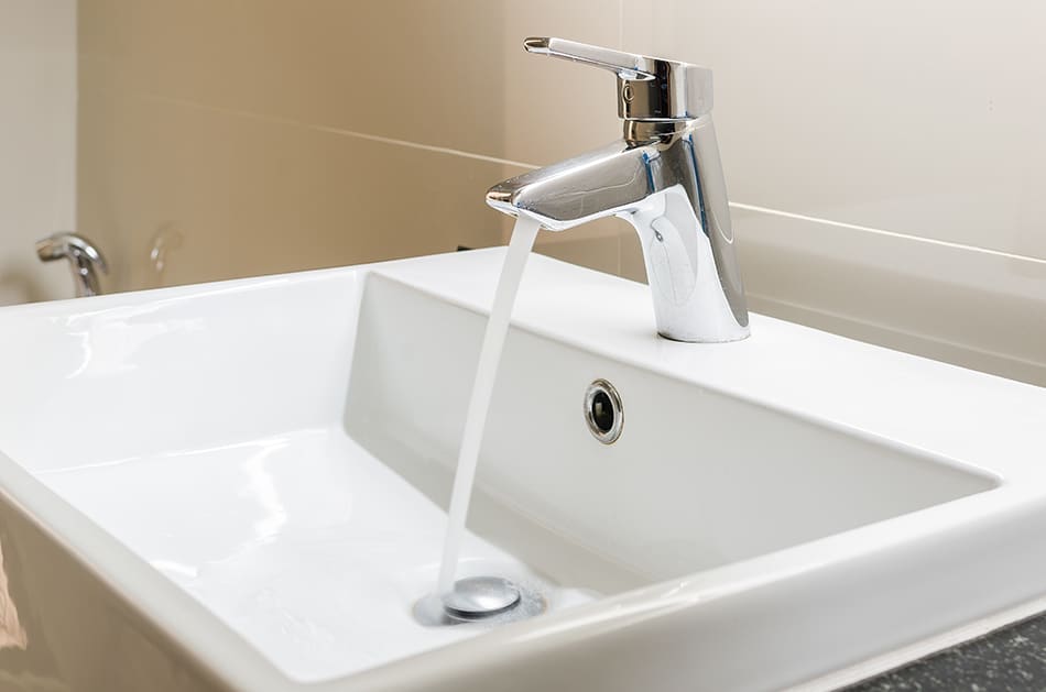 Determining the ideal bathroom faucet reach