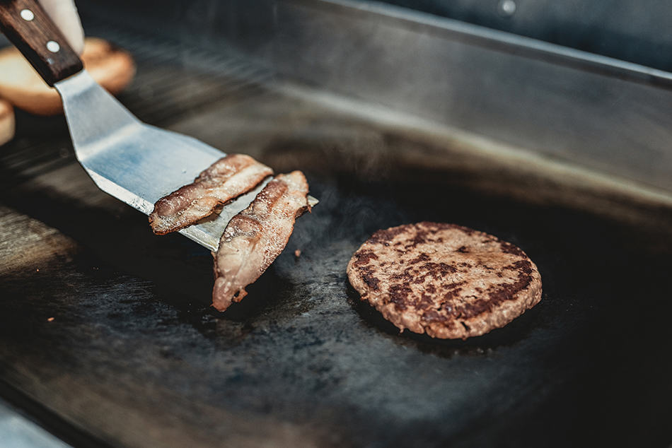 Grilling spatula