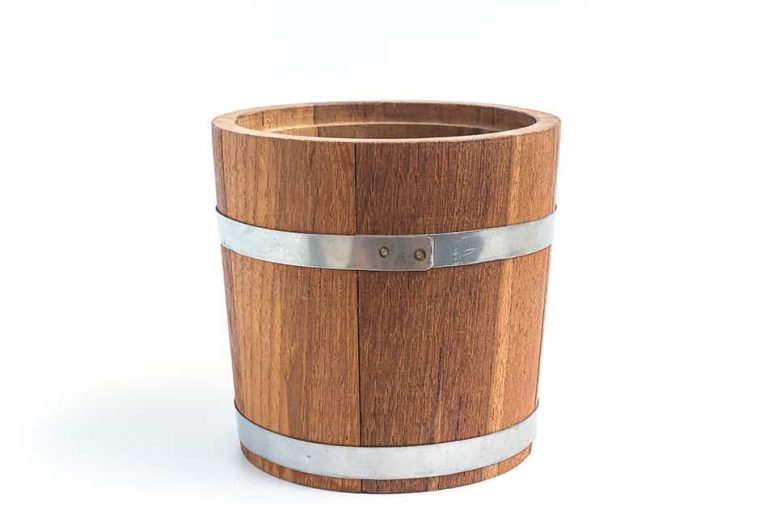 15 Different Types of Buckets Explained (with Pictures) Homenish