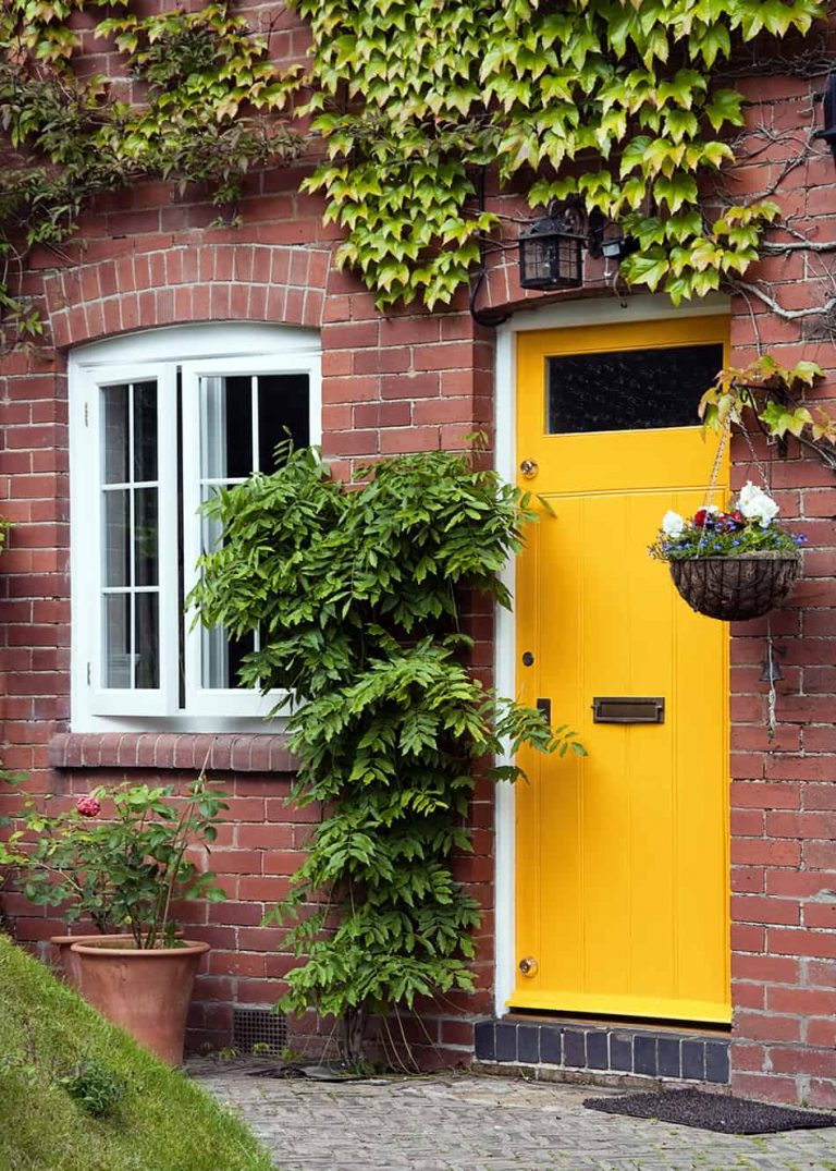 11 Front Door Colors for a Red Brick House Homenish