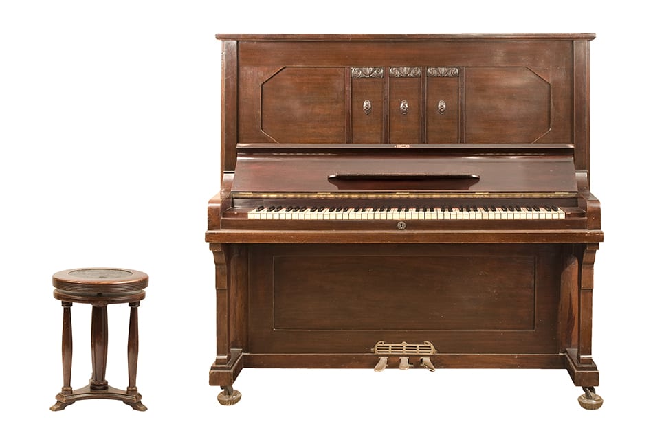 Upright Pianos