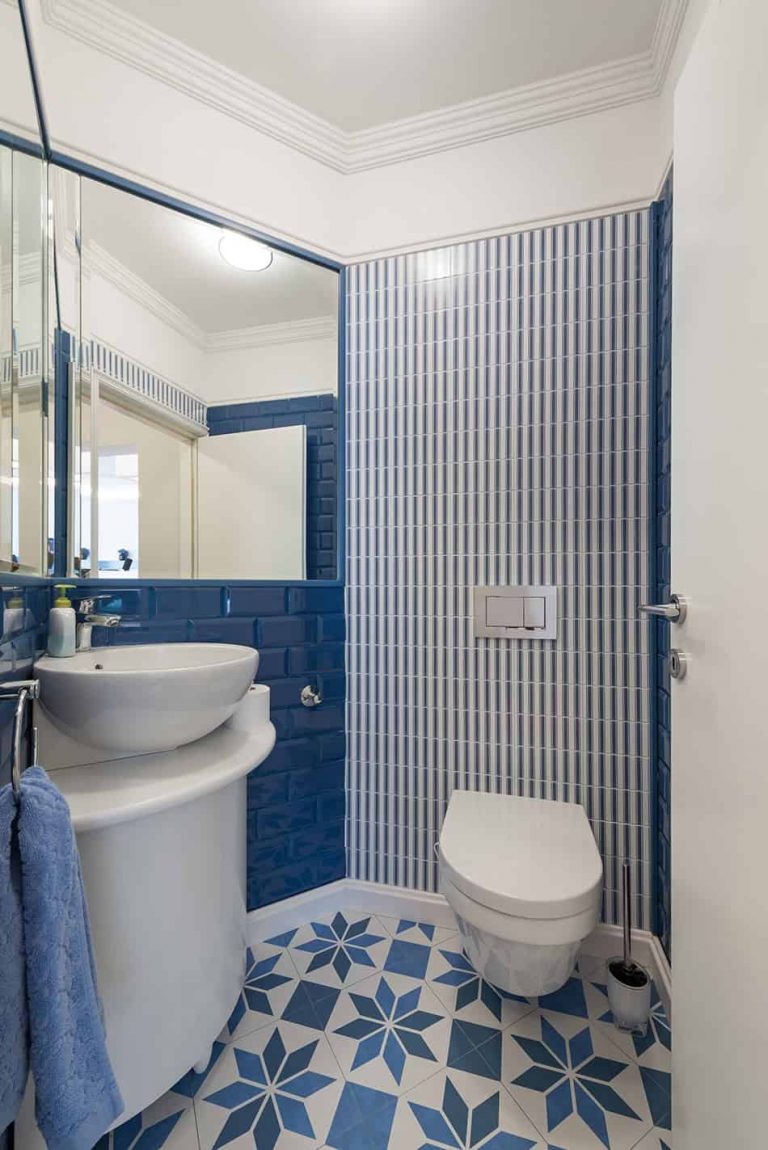 11 Narrow Bathroom Ideas for a Functional Space - Homenish