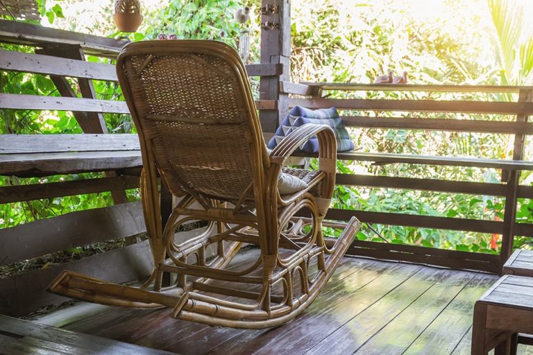 20 Different Types of Rocking Chairs (with Pictures)