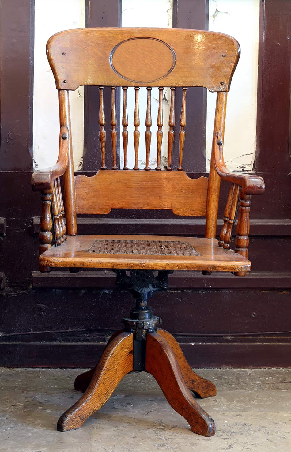 Swivel rocking chair