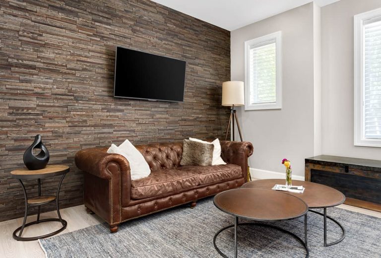 Den Vs Bedroom What're the Differences? Homenish