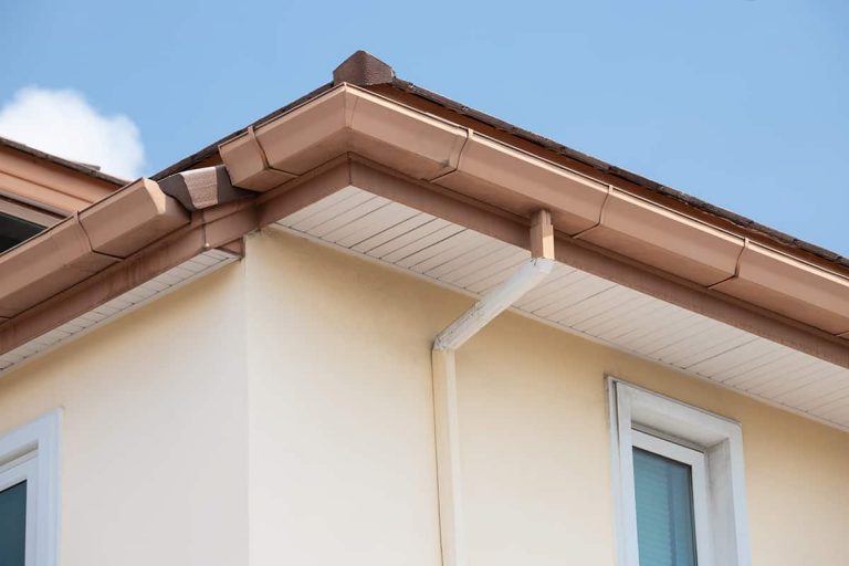 What Color Gutters For a White House? (6 Options for Increased Curb