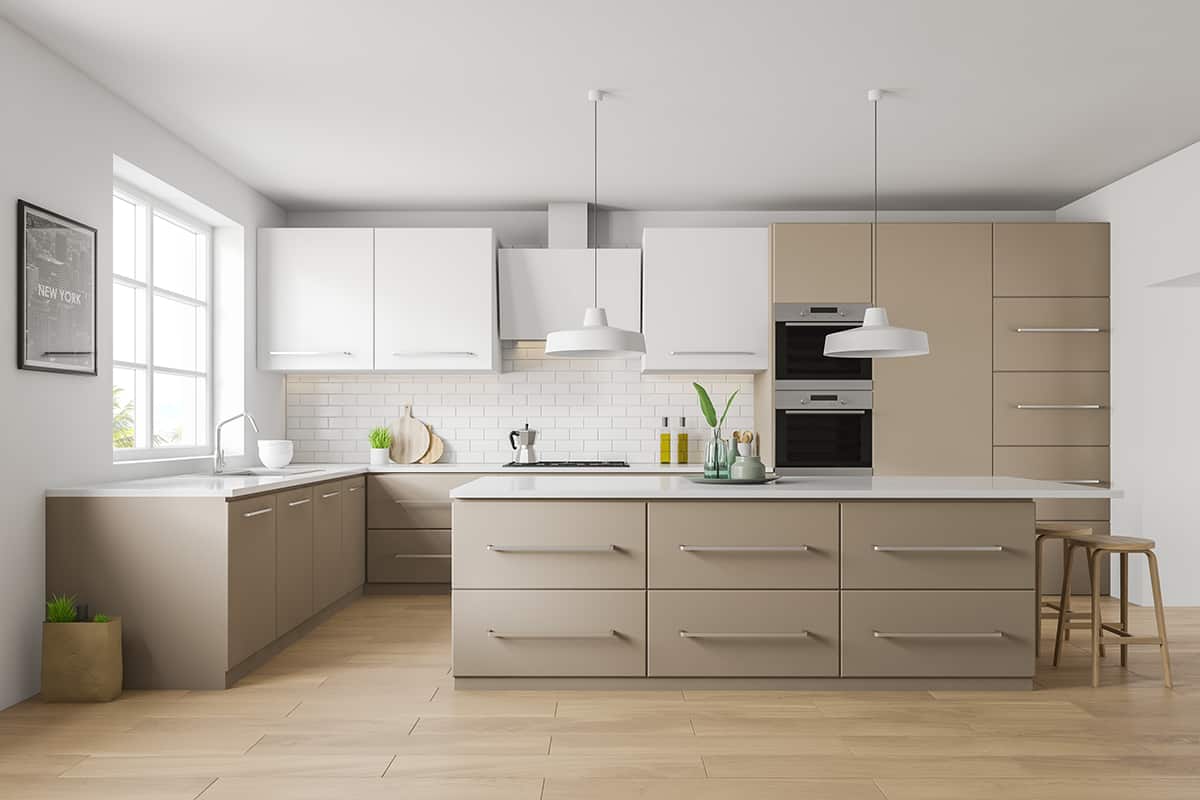 G shaped kitchen