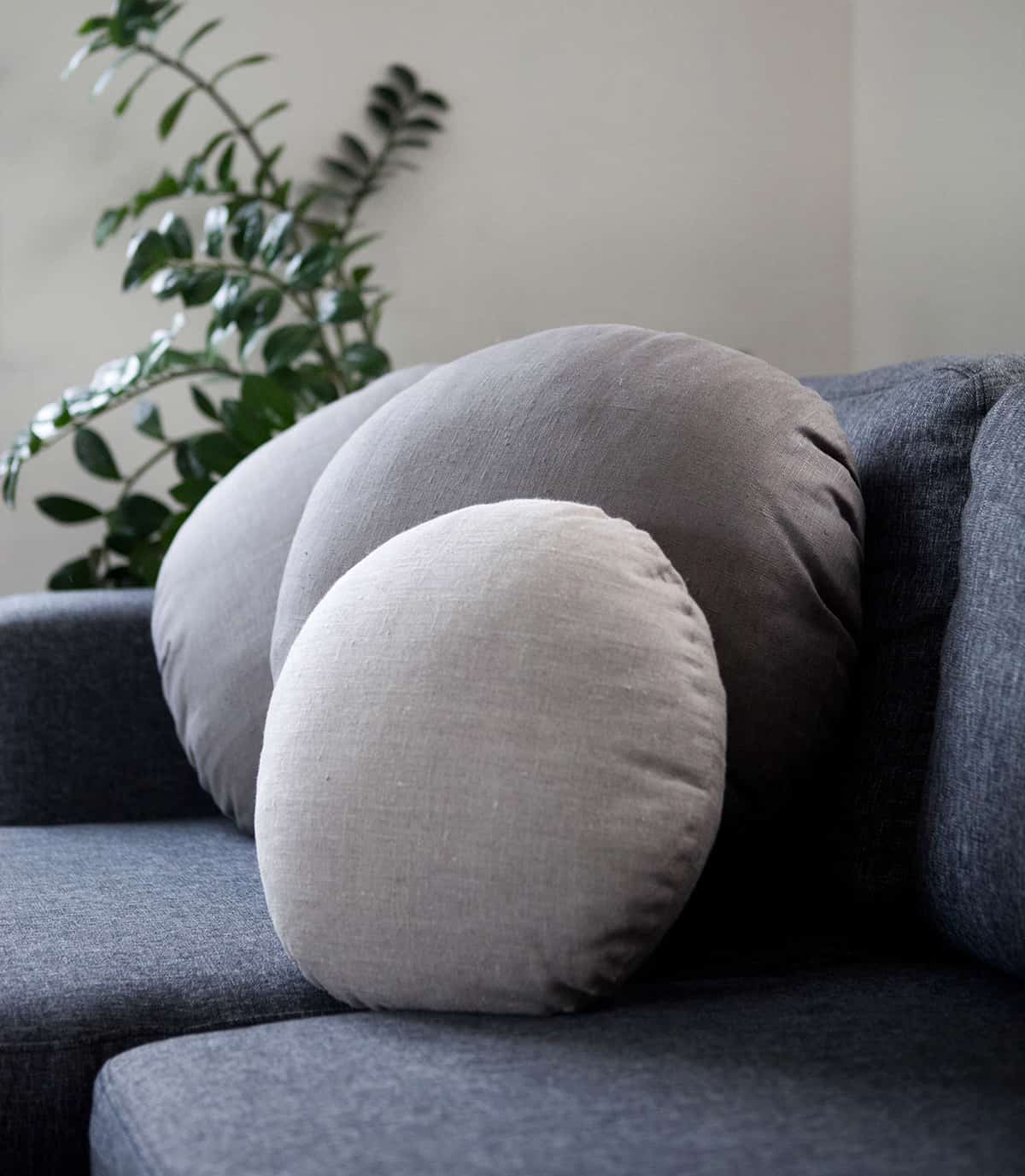 Round-Shaped Pillows