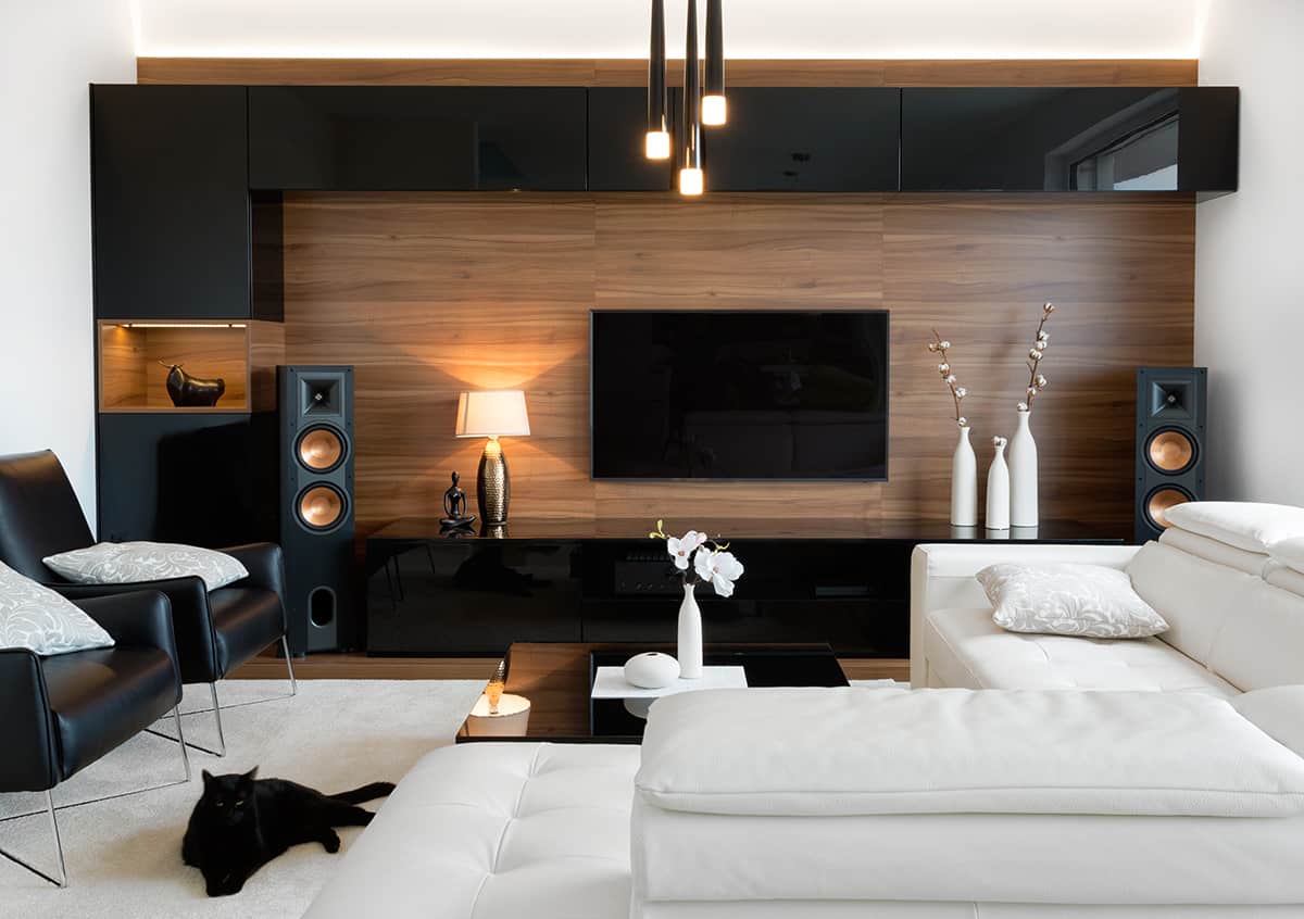 Using Black in Home Decor