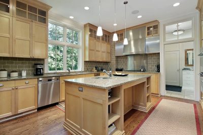 What Color Floor Goes with Oak Cabinets?