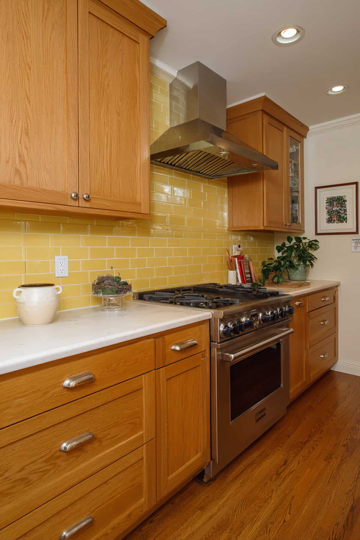 Pale yellow subway tile