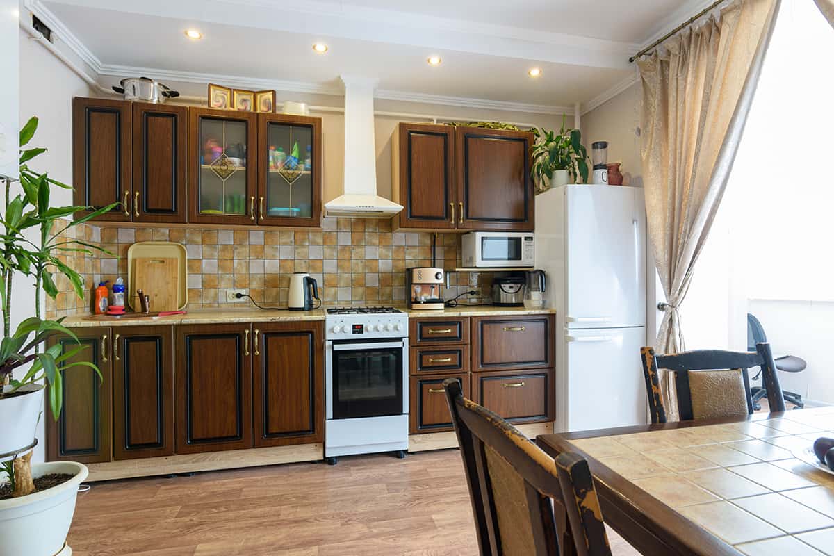 Traditional Small Kitchen Layout