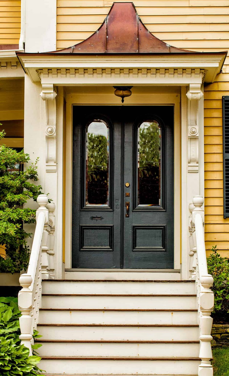 11 Front Door Trim Ideas to Transform Your Entryway Homenish