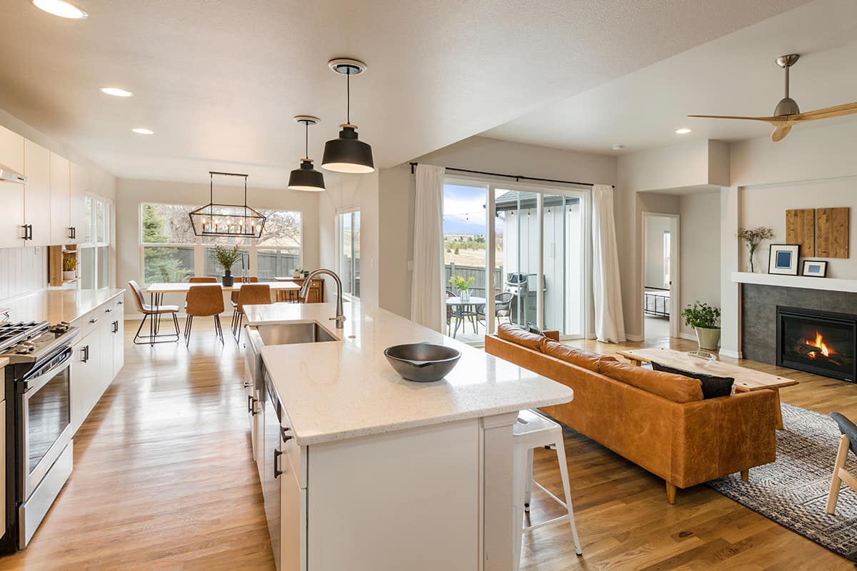 Chicago Kitchen Living Room Combo Layout