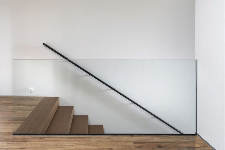 Should Stairs Match the Flooring that’s Upstairs or Downstairs? Homenish