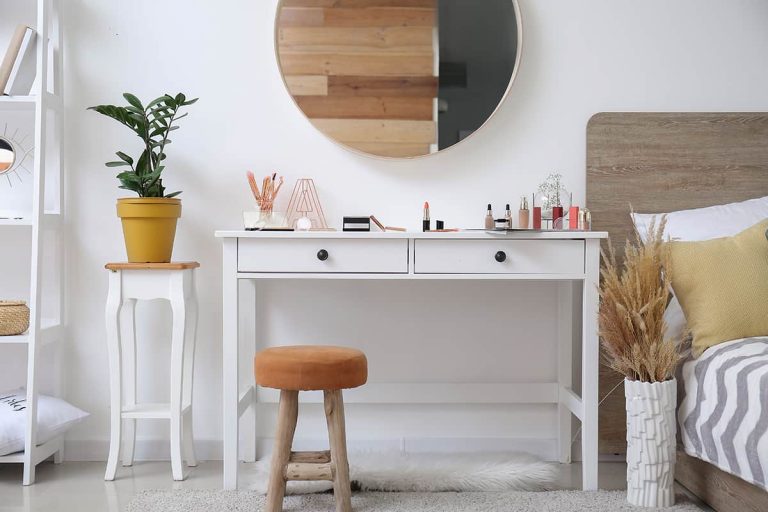 Where to Place a Dressing Table in the Bedroom (5 Excellent Options