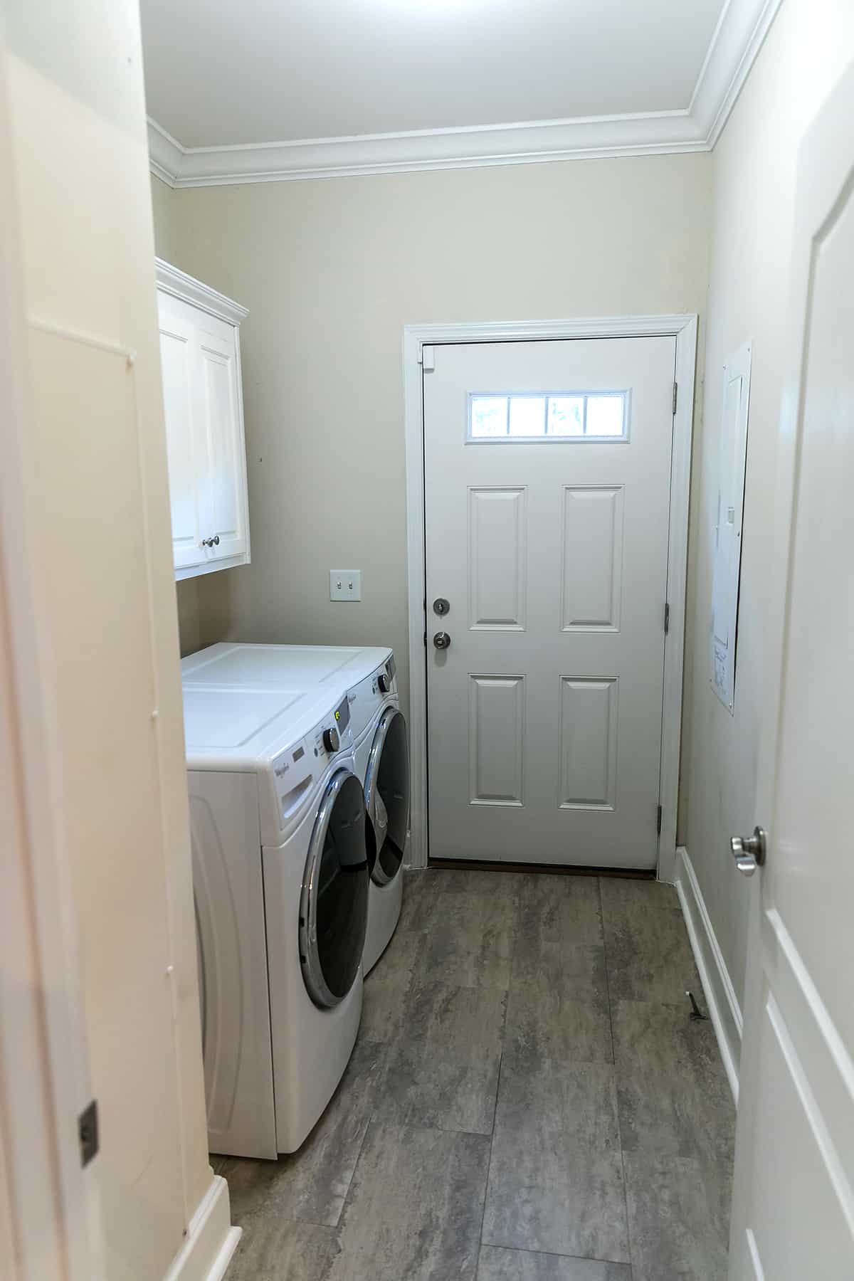 Small and Narrow Laundry Room