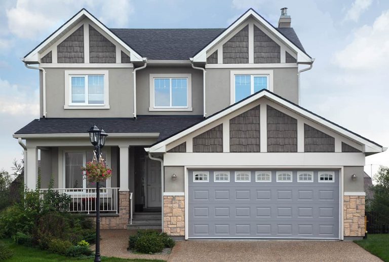 What Color House Goes with Gray Roof 8 Exterior Color Ideas Homenish