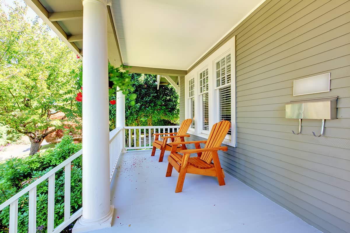 Outdoor sitting area