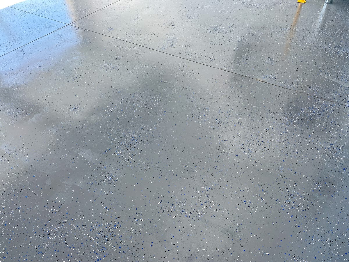 Speckled epoxy floor