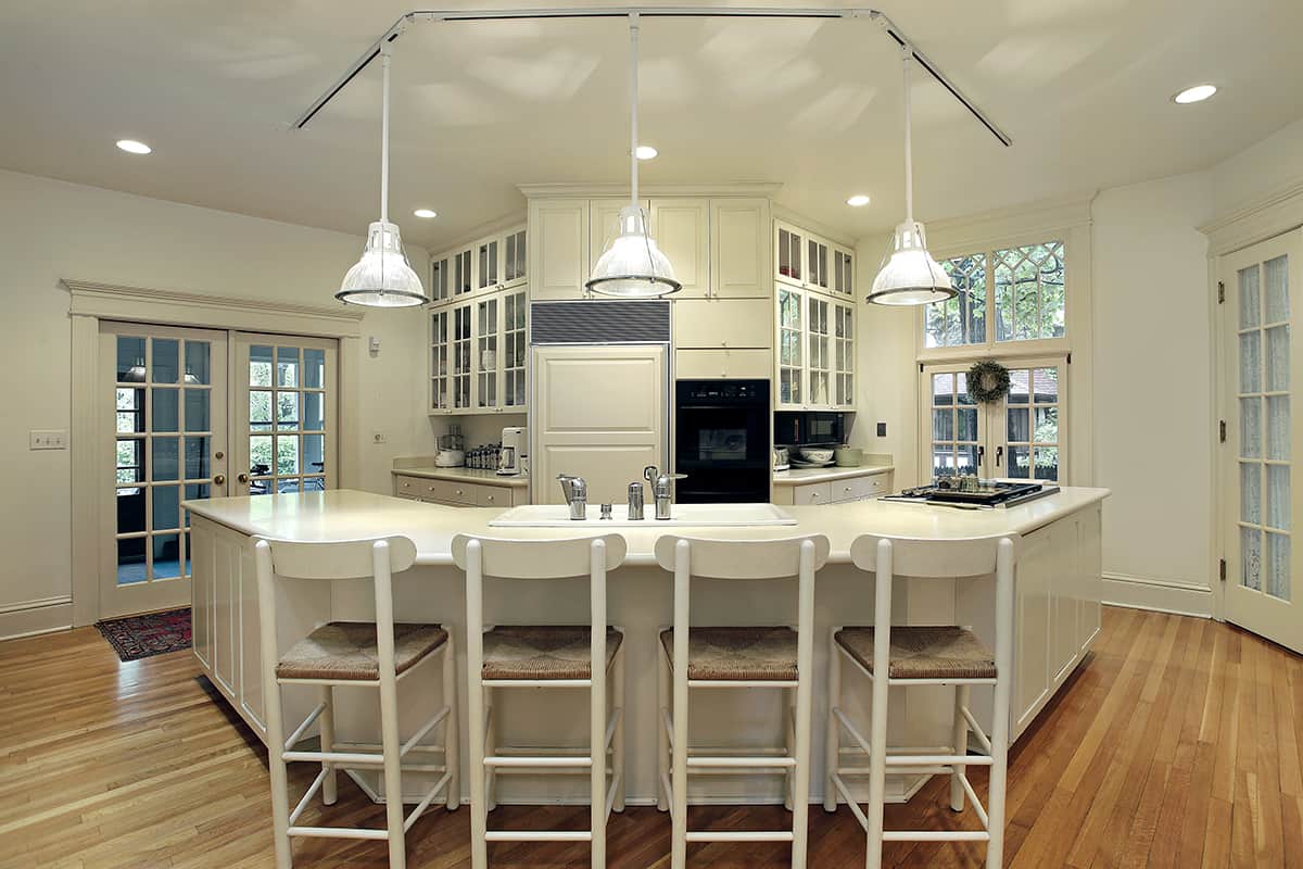 White Cream Cabinets