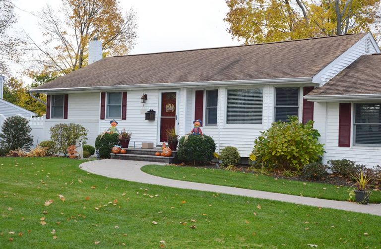 6 Desirable Ranch House Color Ideas