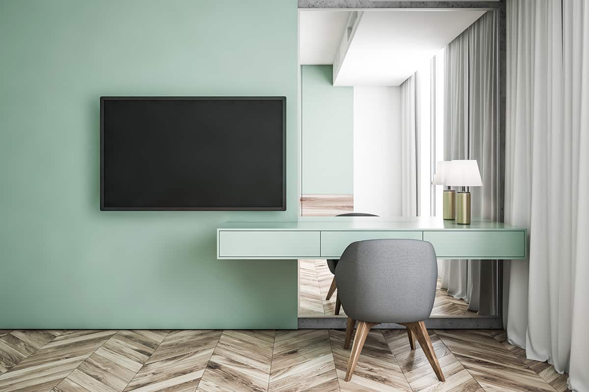 Paint the Wall a Solid Color